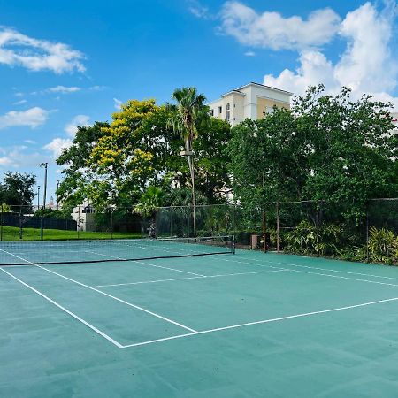 Modern Studio On I-Drive: Parking + Pool Included Orlando Exterior photo